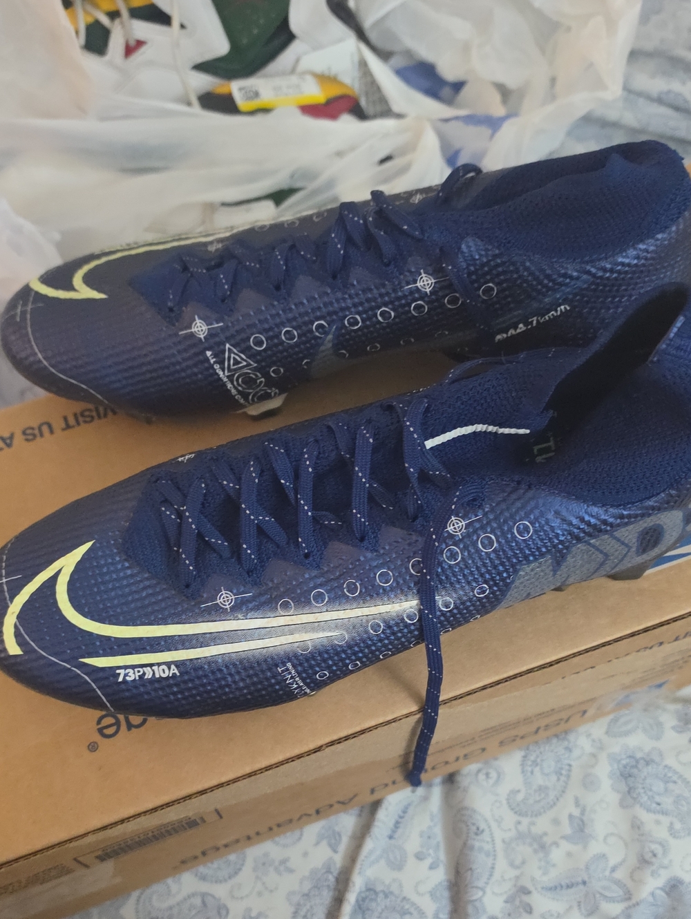 Nike Men’s Navy Blue Soccer Cleats with Lime Accents